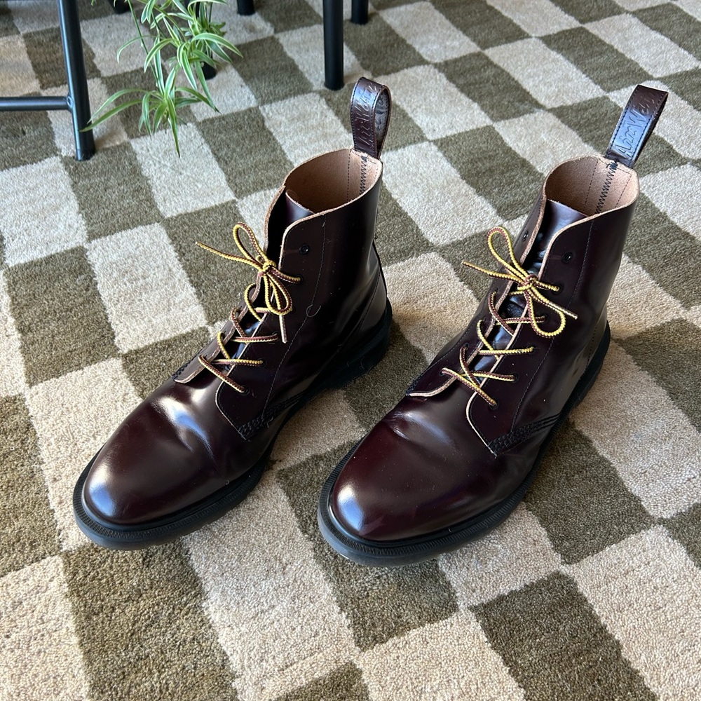 Men's Doc Martens Made in England Burgundy Leather Boots